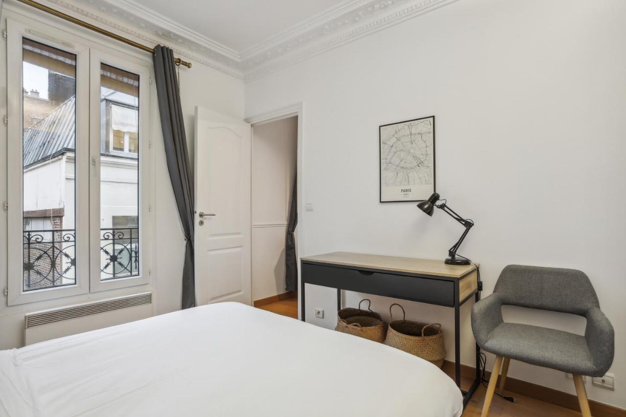 Superbe 2 Pieces Au Coeur Du Xvieme Bed and Breakfast París Exterior foto