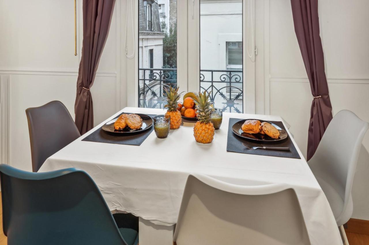 Superbe 2 Pieces Au Coeur Du Xvieme Bed and Breakfast París Exterior foto